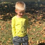 Yellow Giraffe - Long Sleeved T-shirt